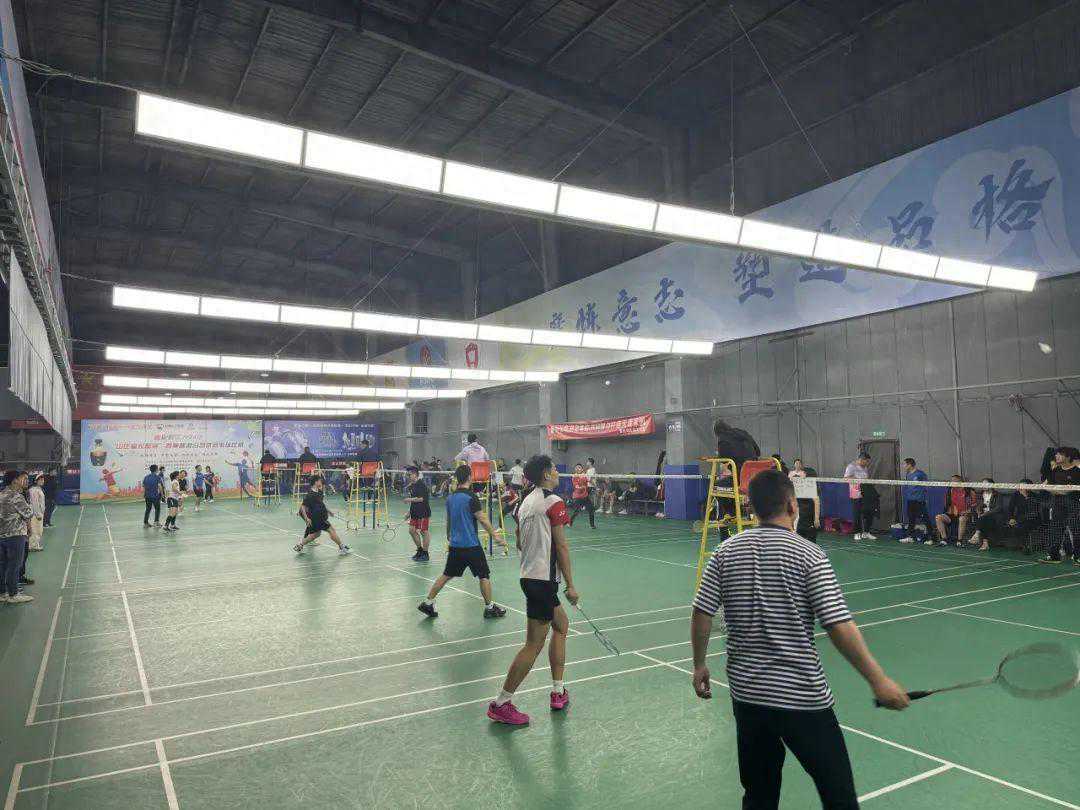 曹妃甸2024年“山莊皇家窖藏”杯春季混合团体羽毛球比赛圆满落幕