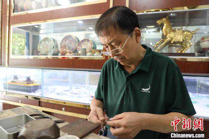 探访河北冀州康氏花丝技艺：千年宫廷技艺焕新生