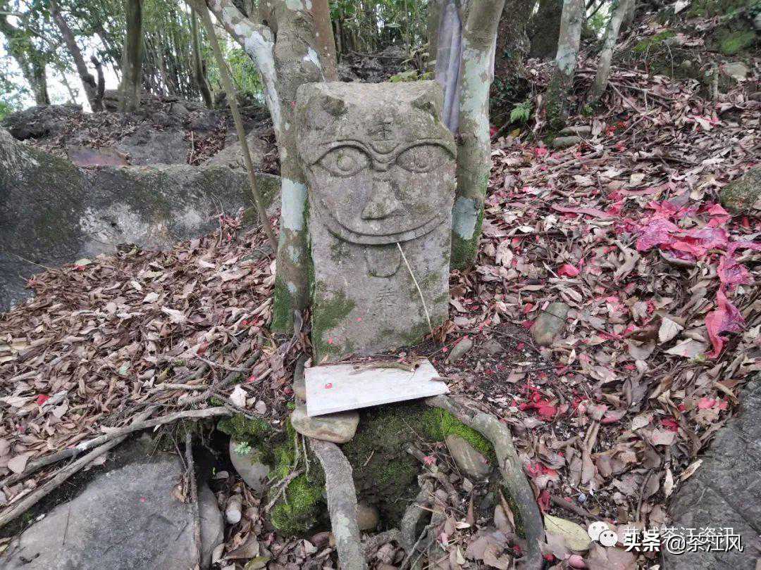 恭城少见的“虎首”石刻