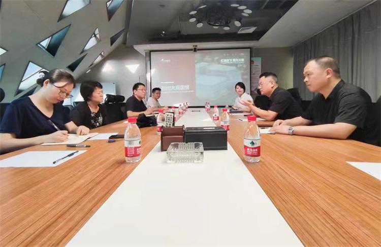 “真”字当头 身入心至推动调查研究见行见效 “真”字当头 身入心至推动调查研究见行见效