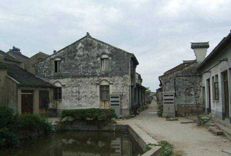 清末旧宅的薛佛影故居，走出了一位前无古人的微雕大师