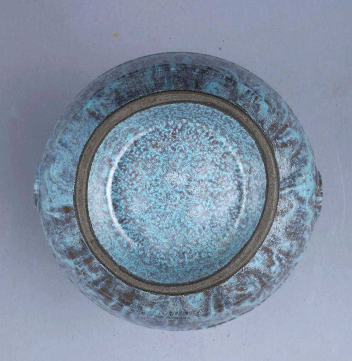 什么是炉钧釉？紫红蓝绿白融为一体