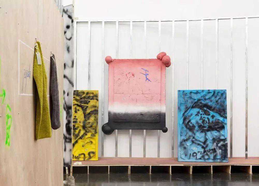 艺术先锋丨与周轶伦一起被困在“破烂儿”里