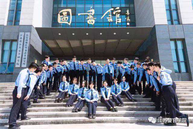 你被晒得皱起了眉,是我回忆里最美的样子(14法化) 你被晒得皱起了眉,是我回忆里最美的样子(14法化)