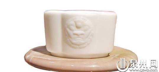 狮文化与陶瓷文化深度融合 变化万千