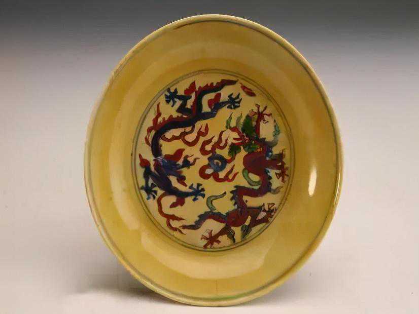 黄色釉：皇家的专属瓷色