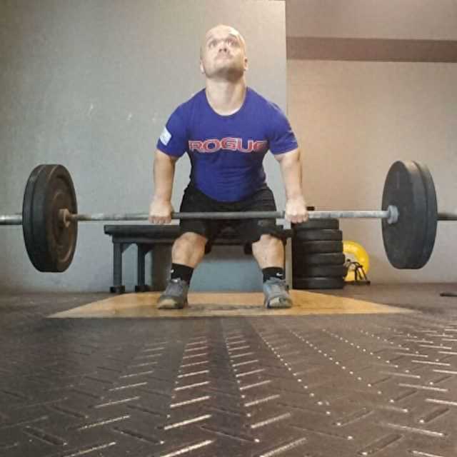 天生矮小，身高137cm被称为世界最矮健身者！