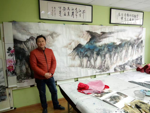 看过他的作品后，相信你也会有探寻大好河山的冲动