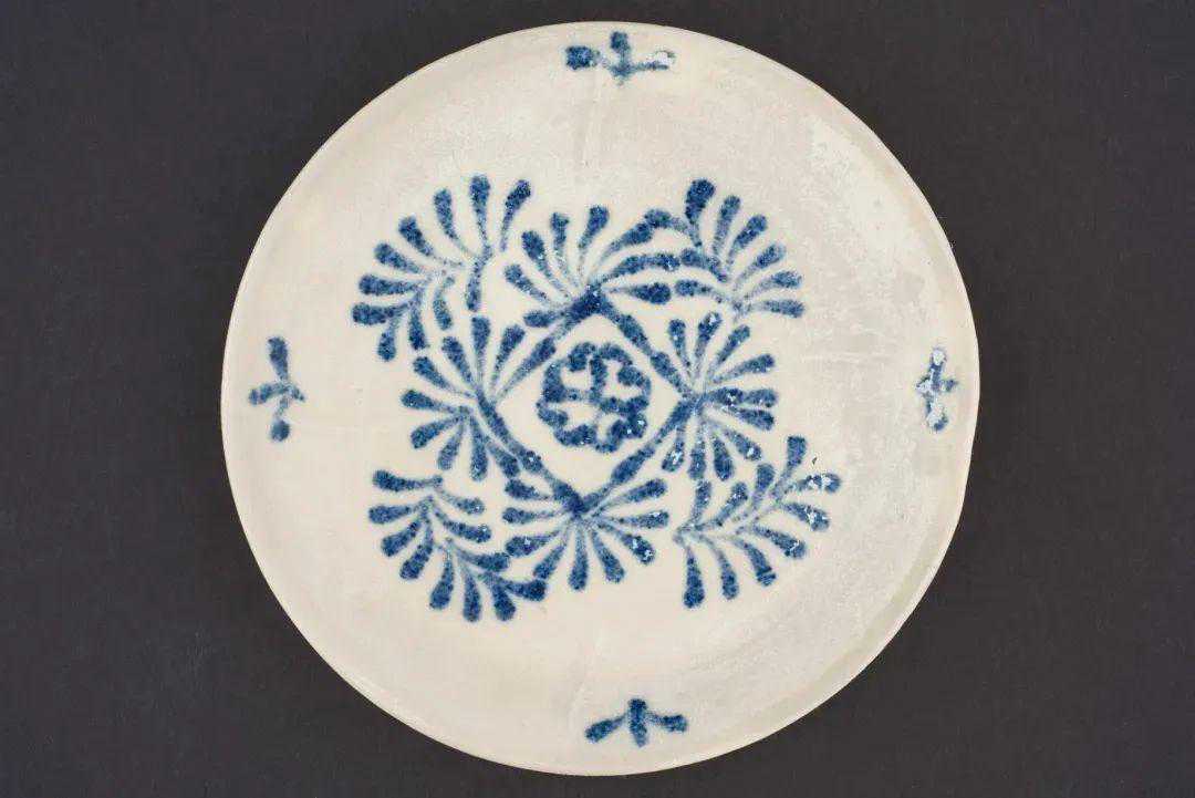 上博文创丨淋漓釉色，褐彩绿波，再度起航的黑石号