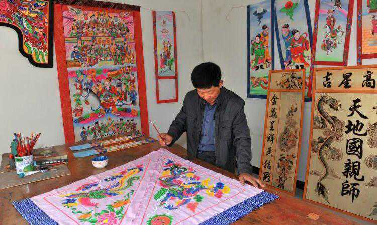 安徽天长：将天官画世代相传