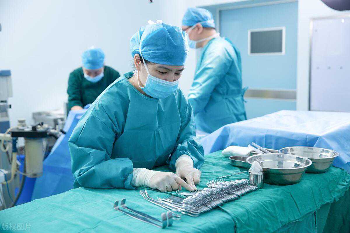 纹唇时,如何挑选适合自己的唇色?这些配色小技巧,建议收藏 纹唇时,如何挑选适合自己的唇色?这些配色小技巧,建议收藏