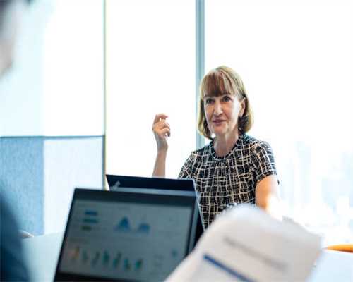 西湖又双叒叕“红”了，春节这份游船攻略请收藏